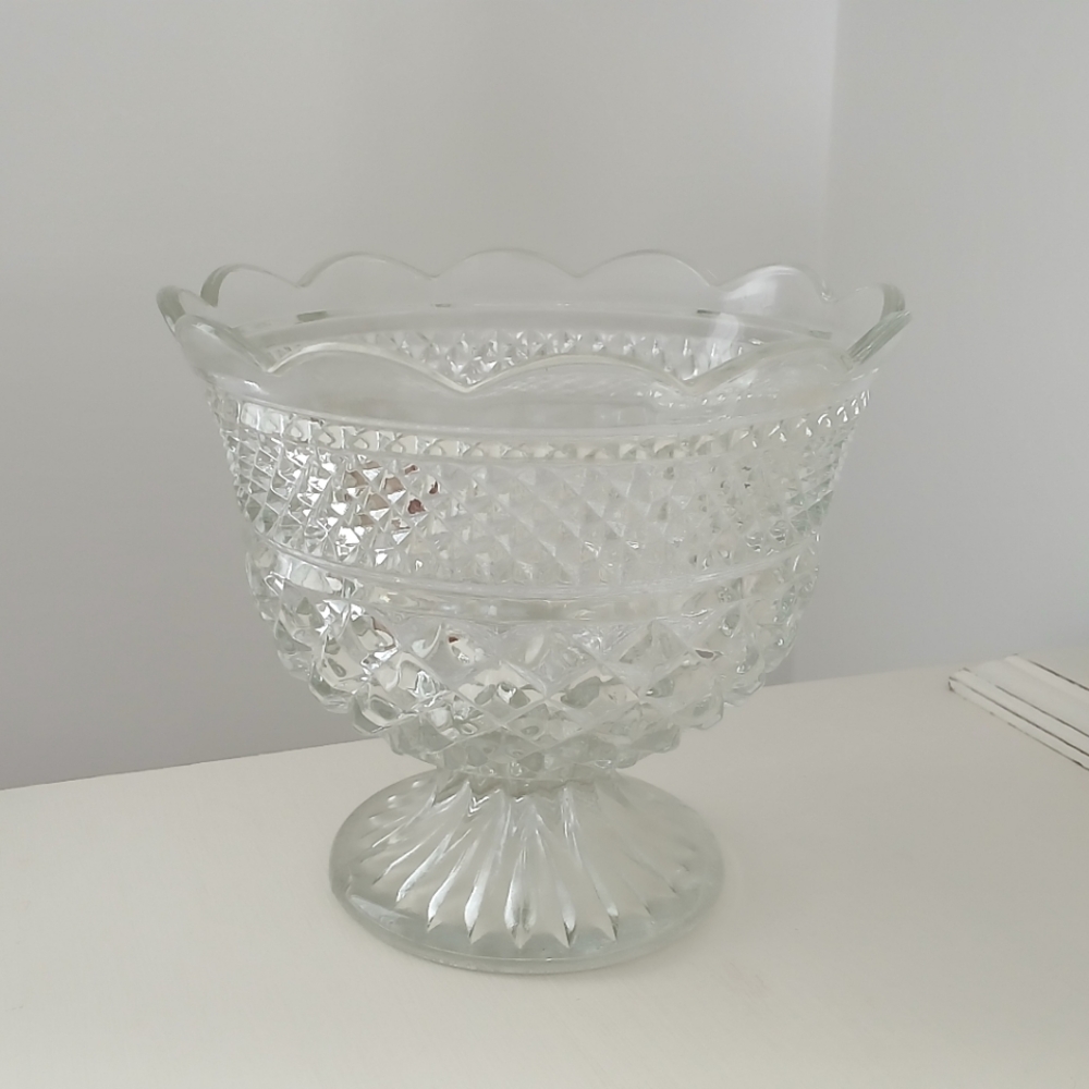 Vintage Anchor Hocking Footed Bowl